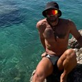 Naš pevač (34) izgubio telefon pun intimnih fotografija i snimaka: Tada je bio u velikom strahu da sve ne ispliva u javnost