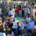 Leskovac: Deca napunila gradski trg na „Uskršnjoj radionici“