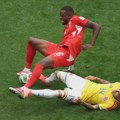 Spektakularni Kobel sprečio gol Kolumbije