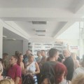 SNS predala potpise za izbornu listu