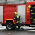 Nakon sudara, automobil završio u plamenu: Saobraćajka na putu za Vrdnik (foto)