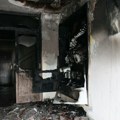 Delovi hodnika se obrušavaju: Prve slike stravičnog požara na Čukarici, stanari hitno evakuisani: Nismo smeli vrata da…