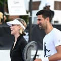 Novak Đoković sa jednom od najlepših glumica sveta igrao tenis: Evo kako je došlo do susreta