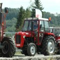 Novi traktor kupilo 69 čačanskih poljoprivrednika: "Retkost je da svako ko se prijavio sredstva i dobije"