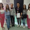 Uspešan takmičarski vikend za Ekonomsku školu Pirot: Učenik Uroš Ćirić drugi na Republičkom takmičenju iz matematike