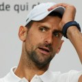 Novak Đoković ove dve ogrlice nikada ne skida: Imaju jaku simboliku, a pred meč mu posebno znače: "To je podsetnik odakle…