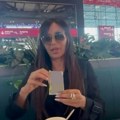 "E, muko moja, pređi na drugog" Ceca se bori sa temperaturom: Oglasila se sa aerodroma, evo kako pravi lek