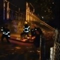 (Видео) Ванредна дешавања у Крагујевцу: Евакуисани грађани у више насеља. Градоначелник дошао да помогне ватрогасцима…