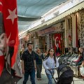 Турска економија успорила мање од предвиђања