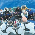 Španija spasila 262 migranta kod Kanarskih ostrva