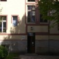 Unuk (20) koji je pokušao da prekolje dedu na spavanju ne ide u zatvor, određeno mu psihijatrijsko lečenje