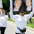 Novi šamar za Trampa: Cnn objavio fotke Džefrija Epstajna sa prvog venčanja predsednika SAD