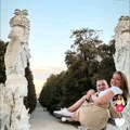 Svi su mislili da je našla bogataša iz dubaija, a ona SAD pokazala ko je njena ljubav! Ovo je dečko Sandre Rešić: Obratila mu…