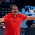"Verujem da ćete vi novinari biti srećni" Ataman napravio šou na konferenciji posle plasmana Turske u polufinale Eurobasketa…