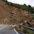 U Republici Srpskoj aktivirana brojna klizišta, zatvoreni pojedini putevi