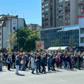 VIDEO: Novosađani odali počast nastradalima u padu nadstrešnice