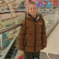 "Bio je anđeo koji je tek trebalo da mašta" Dečaka Mihajla (7) ubio je BMW u Kikindi, a sada se oglasila njegova mama sa…
