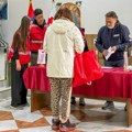 Pomoć za najugroženije: Crveni krst Subotica započeo podelu paketa hrane i higijene