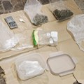 Uhapšen muškarac u Aleksincu: Policija pronašla marihuanu, kokain i vagicu za precizno merenje