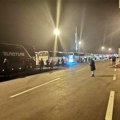 Na desetine autobusa čeka na ulaz u Srbiju kod Preševa
