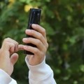 Gradska uprava Pirot kupuje 4 mobilna telefona za oko 4.000 evra