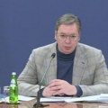 Predsednik Vučić: Okupljeni ispred Predsedništva pokazuju isključivo političku prirodu protesta