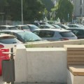 Ćacilend sada postao i parking, dok Bastać ignoriše zahtev da se taj prostor vrati svim građanima