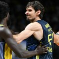 Veliki Boban opet na velikom platnu – srpski gorostas u nastavku hit komedije: Mreže gore zbog kadrova omiljenog sportiste