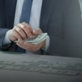 Samo tri osobe na svetu imaju pasoš ove "zemlje"! Nema teritoriju, ali ima valutu, poštanske marke i tablice