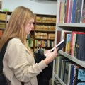 Gradska biblioteka: Ovo su knjige koje Čačani najviše čitaju tokom leta