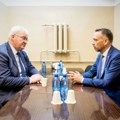 Ministri u skloništu