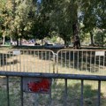 Policija brani bezakonje: Odbornici Kreni-Promeni prodrli u Pionirski park