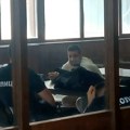 (Video) Ekskluzivni snimak Marka Miljkovića sa saslušanja: Preti mu 30 dana zatvora: Dva sata daje izjavu tužiocu