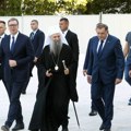 Vučić posle molebana u Hramu Svetog Save poslao poruku mira