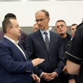 Macut sa Dačićem obišao Komandno - operativni centar MUP-a