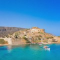 Od izolacije do atrakcije: Bivša kolonija leproznih na Kritu danas mami turiste