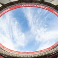 Ekran od 1.742 kvadratna metra postavljen na legendarnom stadionu