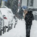 Oblačno vreme uz ledenu kišu i intenzivne padavine: Na Božić i do 15 centimetara novog snega