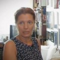 Ovo je stan u kom živi Tanja Bošković: Salonac u centru Beograda vrvi od umetnina i stilskog nameštaja, a na zidu drži…