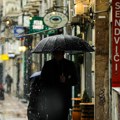 Vremenski haos tek počinje, RHMZ upalio alarme: Jak vetar, pljuskovi i grmljavina, potop u celoj zemlji