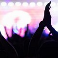 Ipsos istraživanje: Mladi najviše posećuju koncerte, ali generacijski jaz nije onakav kakvim ga zamišljamo