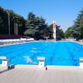 На базенима Кошутњак почела купалишна сезона