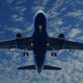 Jeftine avionske karte i skriveni troškovi: Šta putnici u Srbiji treba da znaju pre poletanja?