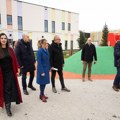 Tamara Vučić obišla radove na izgradnji Instituta za rani razvoj dece i inkluziju na Bežanijskoj kosi