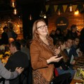 Naša glumica (71) otkrila da joj je otac persirao: Onda je počeo da je kažnjava, a potom je zatekla ceduljicu pored kreveta