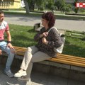 Celu penziju zaboravila na klupi Penzionerku Veru iz Bačke Palanke uhvatila panika, a onda se javio Nenad! Pogledajte lice…