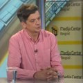 „Pogubna praksa“ i „korak do potpunog mraka“: Novinarska udruženja o dogovoru Telekoma i United grupe o smeni direktorke…