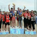 Odbojka na pesku: Zlatni Matić/Škarić i Makarić/Muškinja