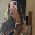 Ćerka Siniše Mihajlovića u bikiniju Obline prekriva tračica, a telo prepuno tetovaža: Viktorija nikad izazovnija (foto)