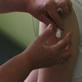 Veštačka inteligencija napravila novu vakcinu protiv koronavirusa, testovi počeli na ljudima